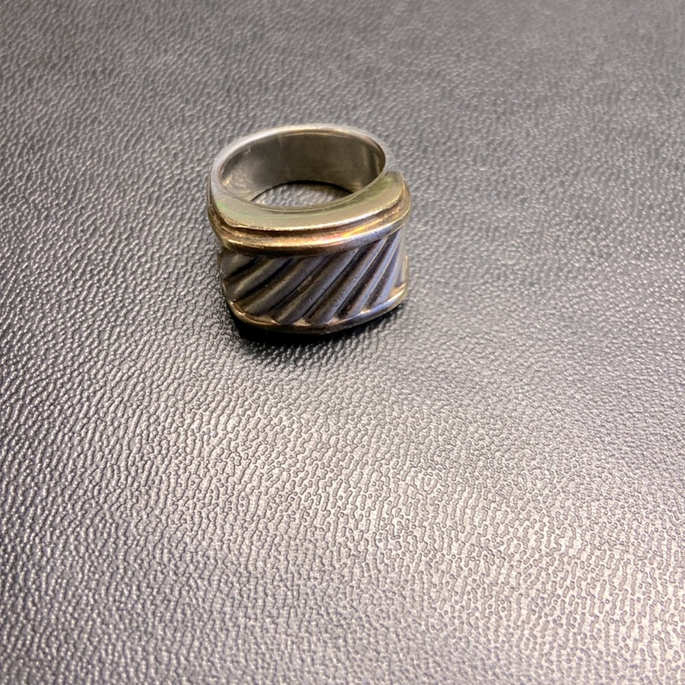 David Yurman ring size 5